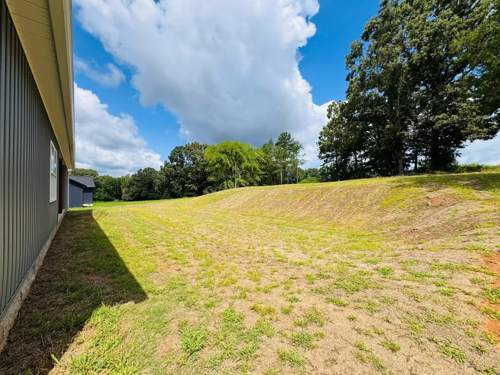58 Hall St Lexington, TN 38351