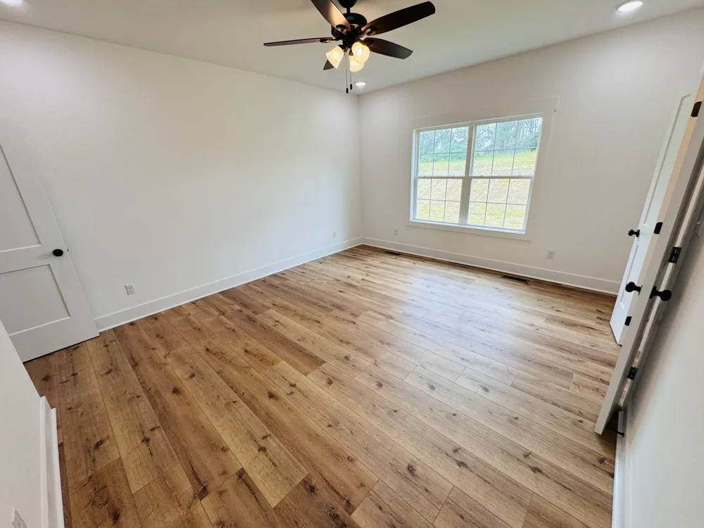 58 Hall St Lexington, TN 38351