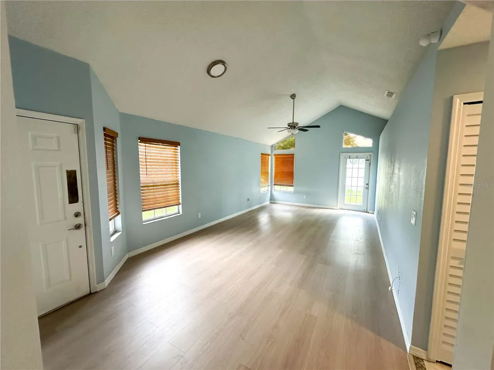 9901 ALOMA BEND LANE Oviedo, FL 32765