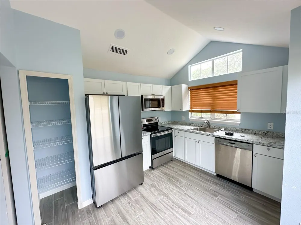 9901 ALOMA BEND LANE Oviedo, FL 32765