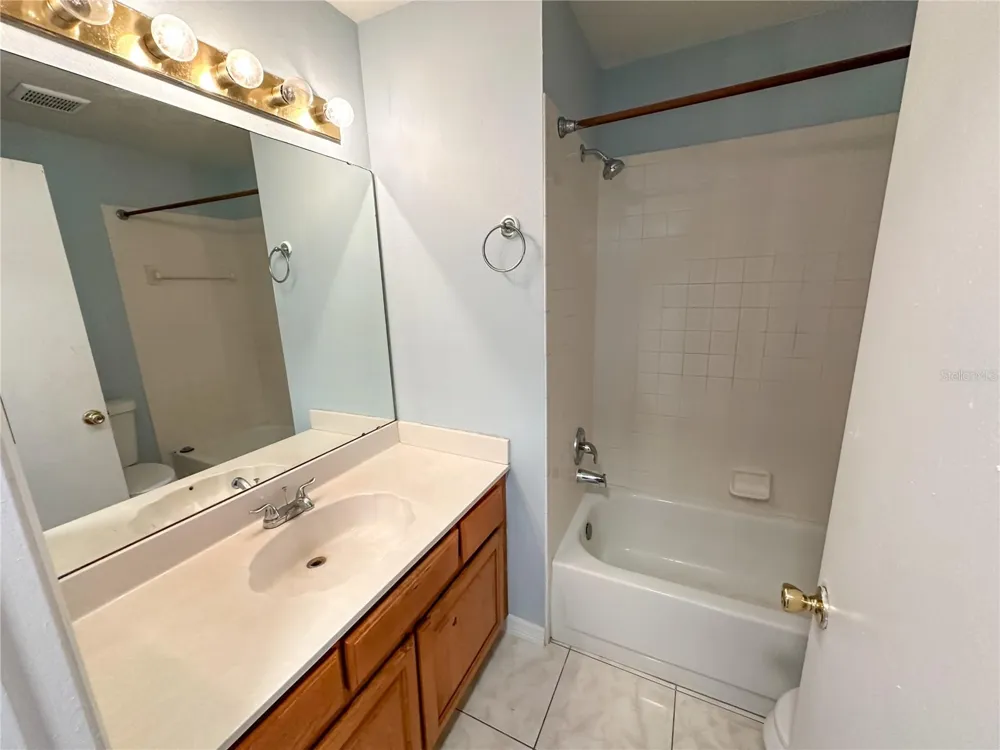 9901 ALOMA BEND LANE Oviedo, FL 32765