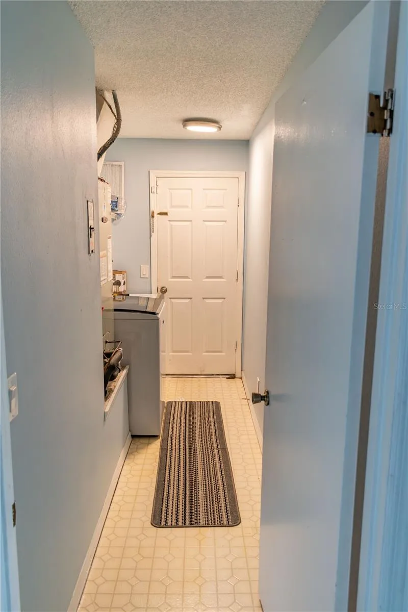 9901 ALOMA BEND LANE Oviedo, FL 32765