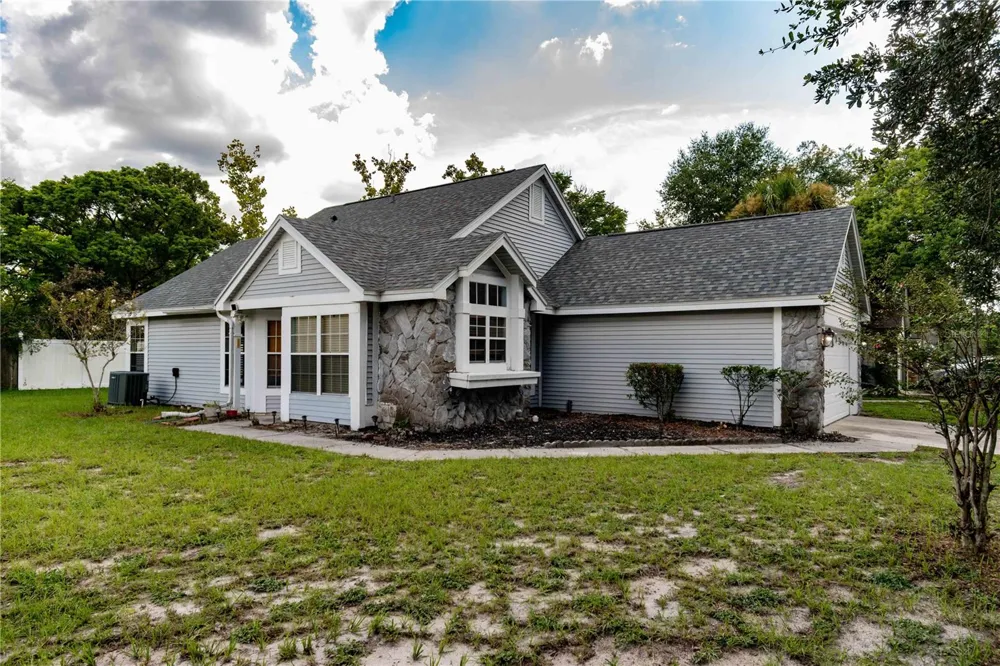 9901 ALOMA BEND LANE Oviedo, FL 32765