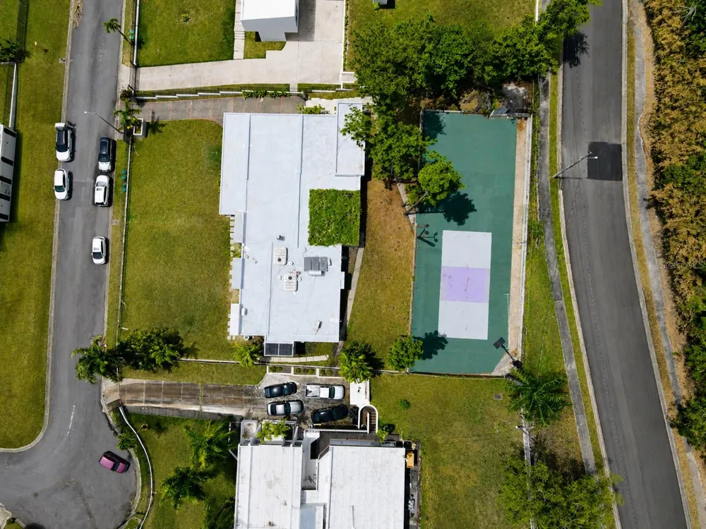 B7 CALLE INDUSTRIA Caguas, PR 00725