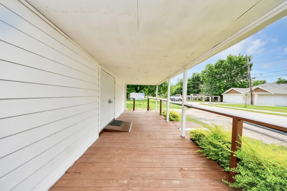 810 Lucky Street Houston, TX 77088