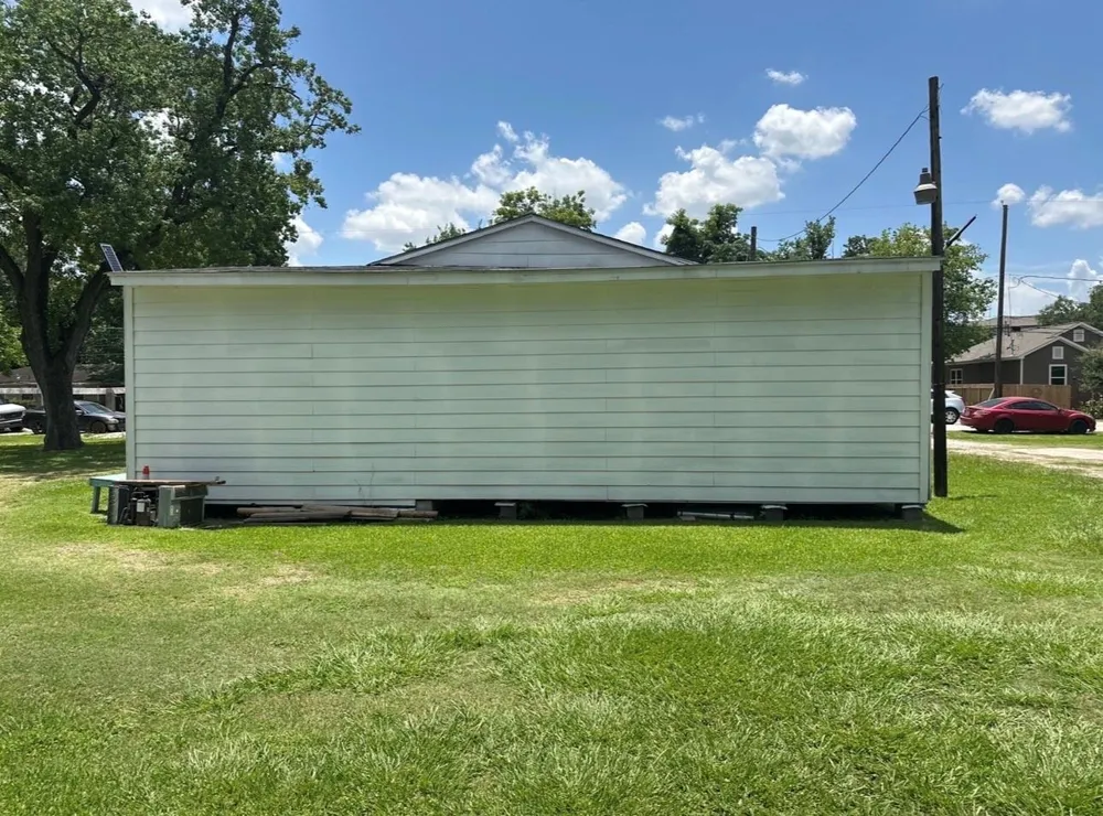 810 Lucky Street Houston, TX 77088