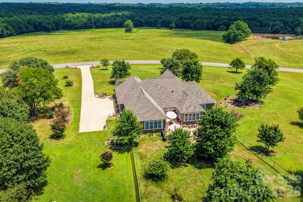 1109 Morningstar Lake Road Forest City, NC 28043