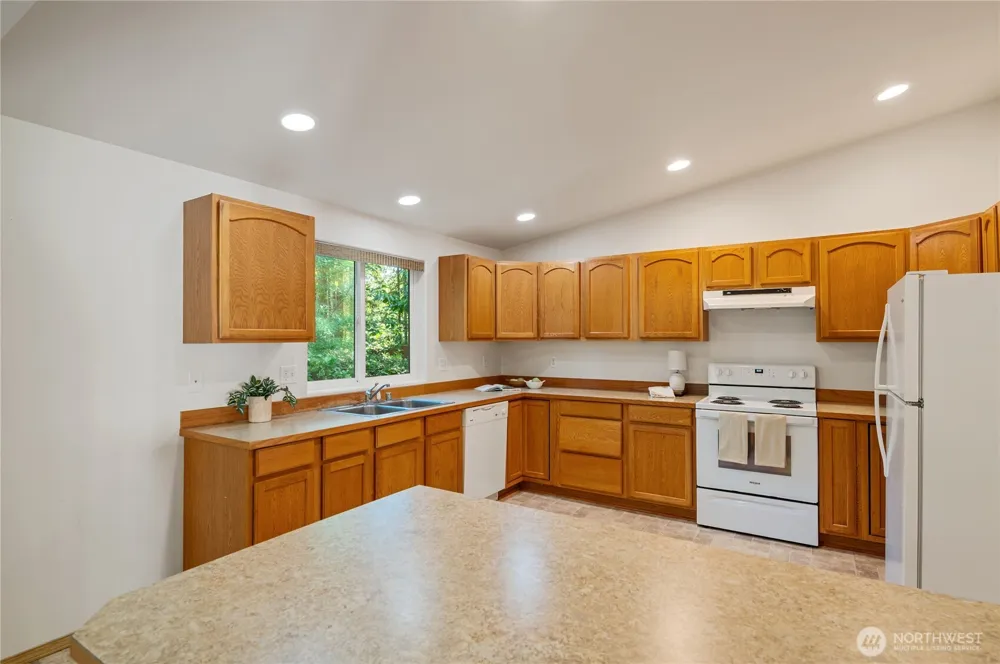 191 E Dalby Road Union, WA 98592