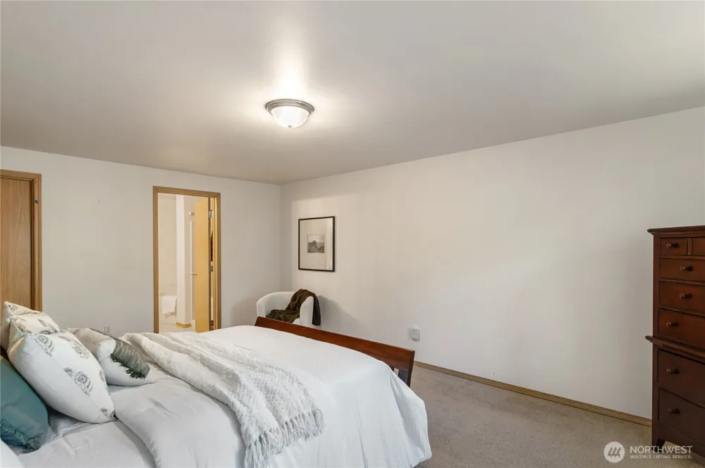 191 E Dalby Road Union, WA 98592