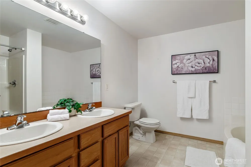 191 E Dalby Road Union, WA 98592