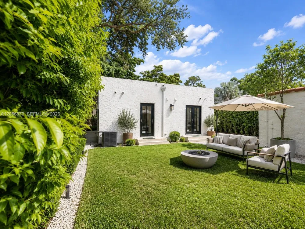 1213 Aguila Ave Coral Gables, FL 33134