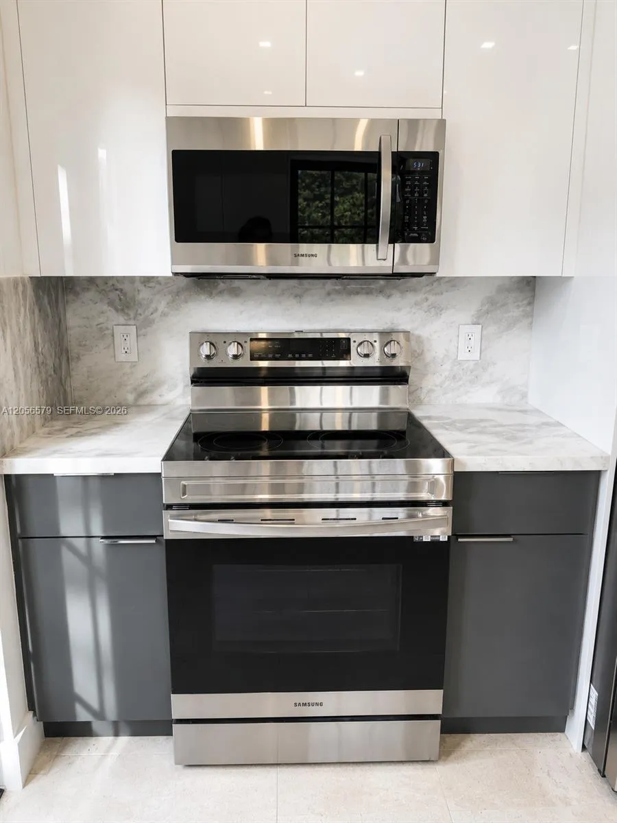 1213 Aguila Ave Coral Gables, FL 33134