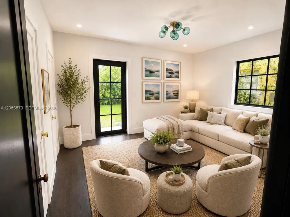 1213 Aguila Ave Coral Gables, FL 33134
