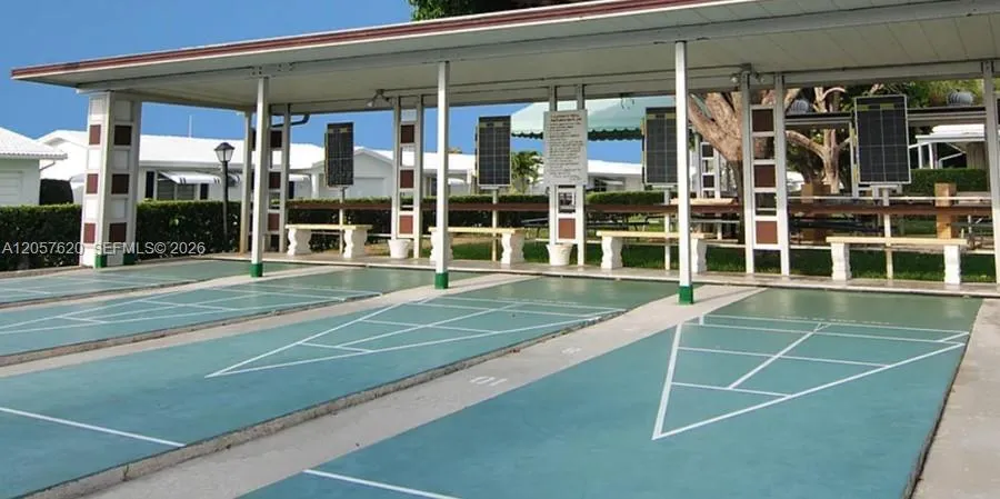 1832 SW 17th St Boynton Beach, FL 33426
