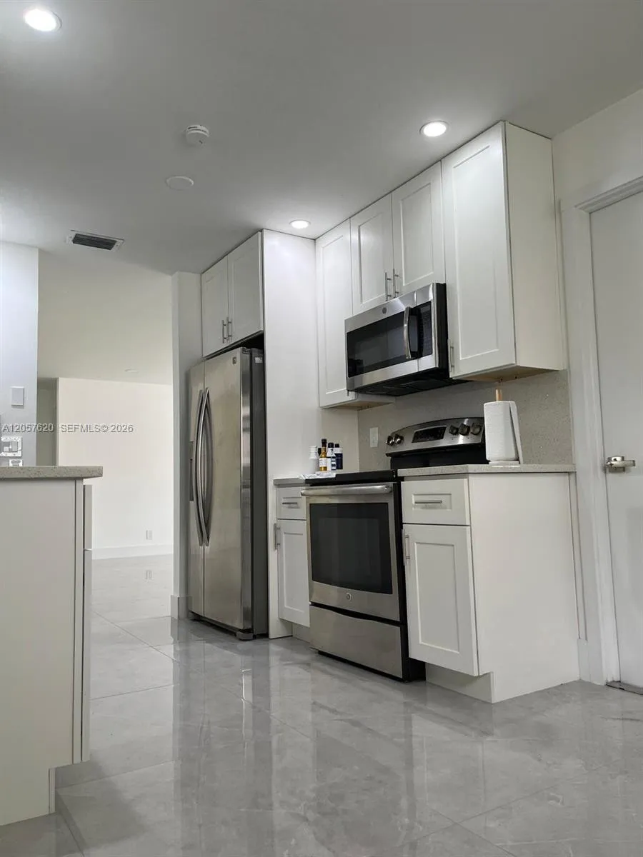1832 SW 17th St Boynton Beach, FL 33426