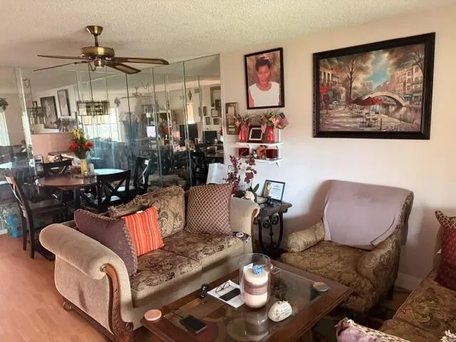 7205 W ATLANTIC BOULEVARD #206 Margate, FL 33063