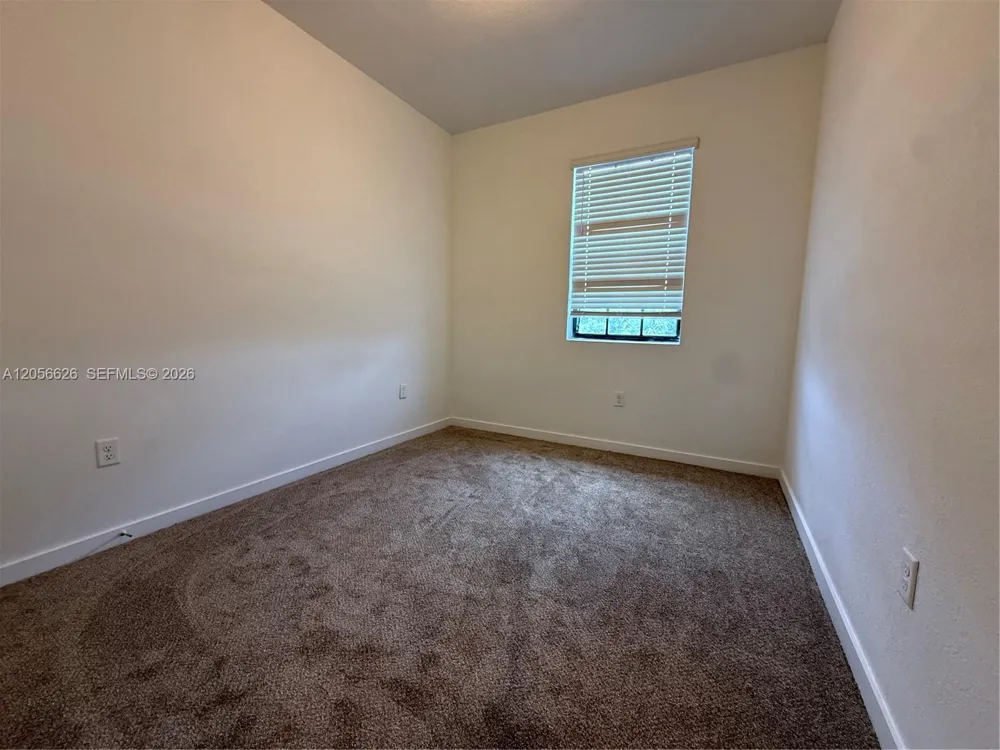 721 SW 11th St Florida City, FL 33034