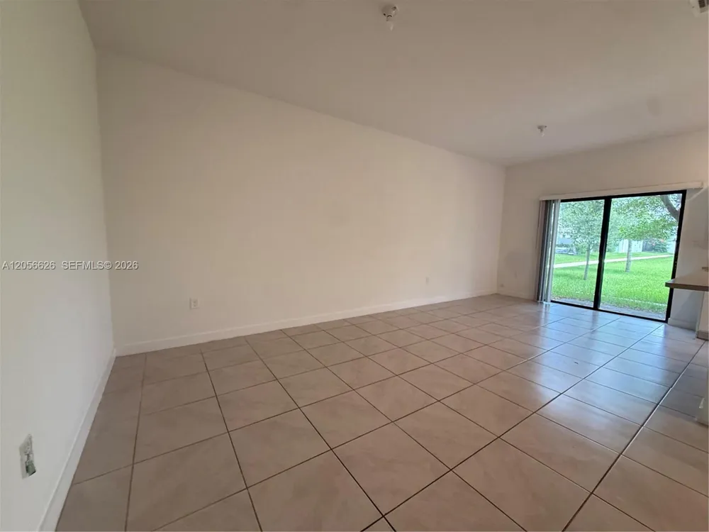 721 SW 11th St Florida City, FL 33034