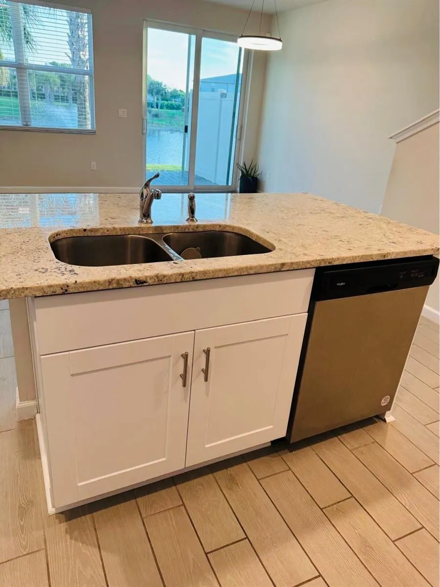 5677 MENTMORE DRIVE #5677 Mangonia Park, FL 33407
