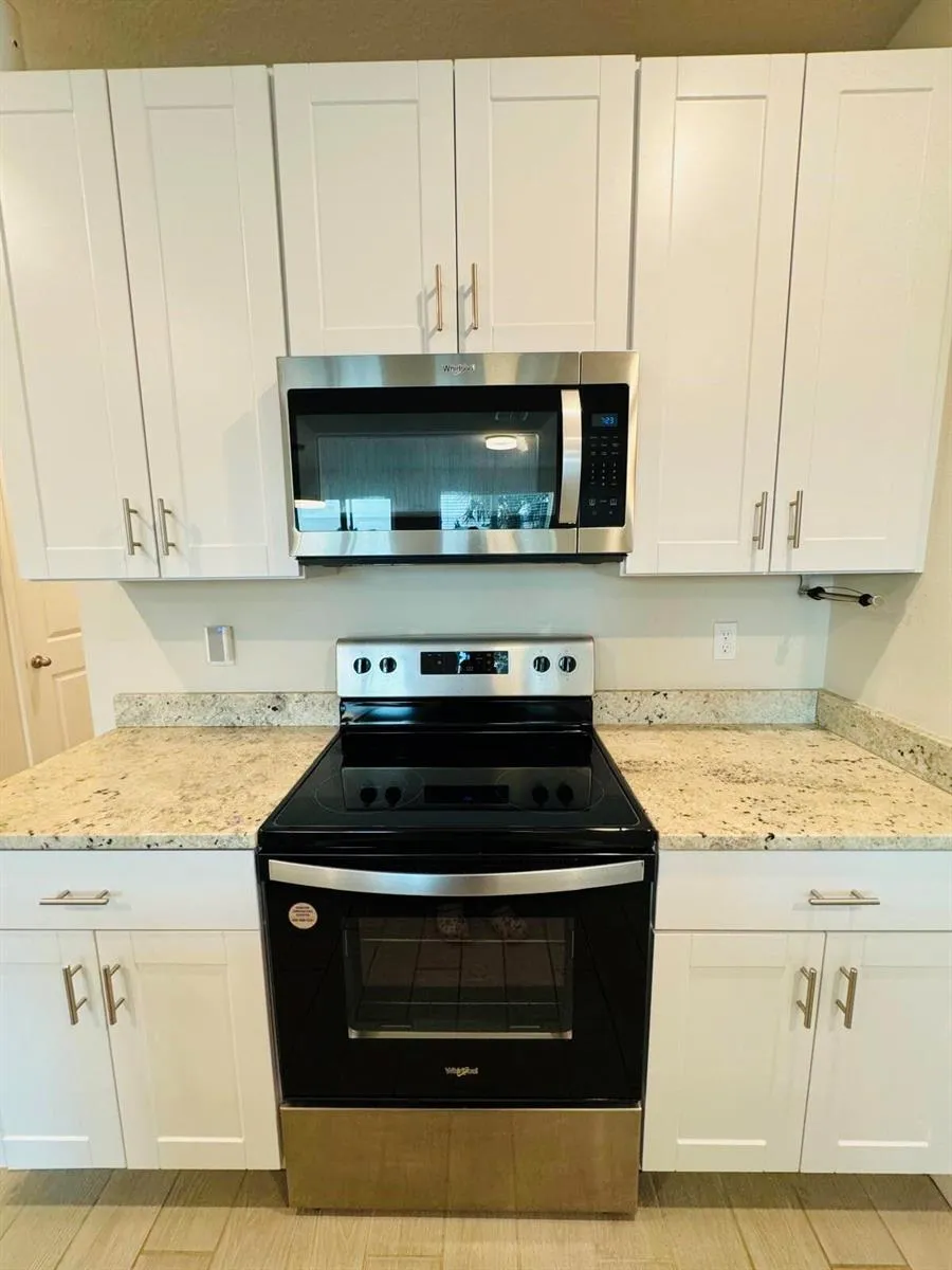 5677 MENTMORE DRIVE #5677 Mangonia Park, FL 33407