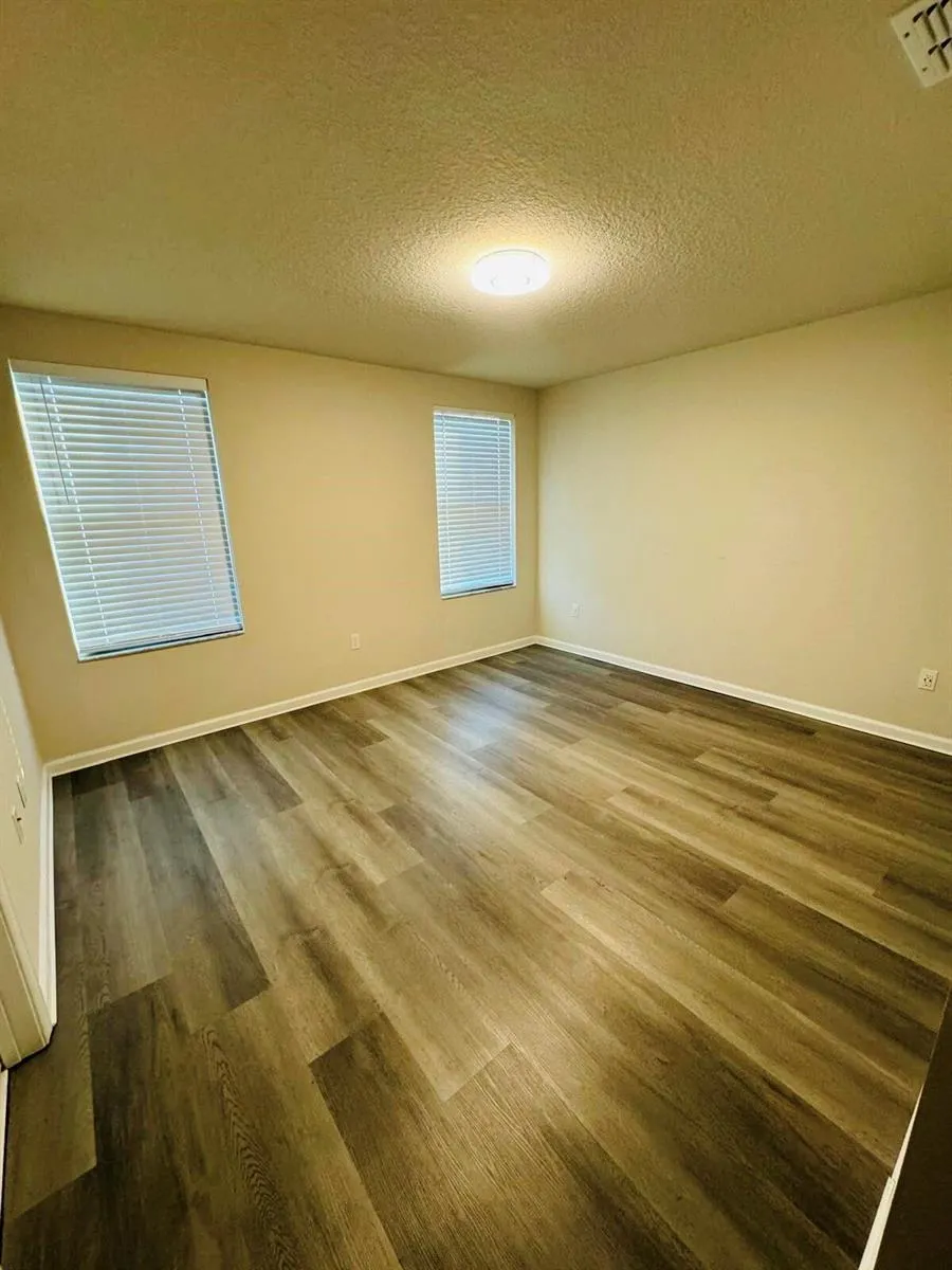 5677 MENTMORE DRIVE #5677 Mangonia Park, FL 33407