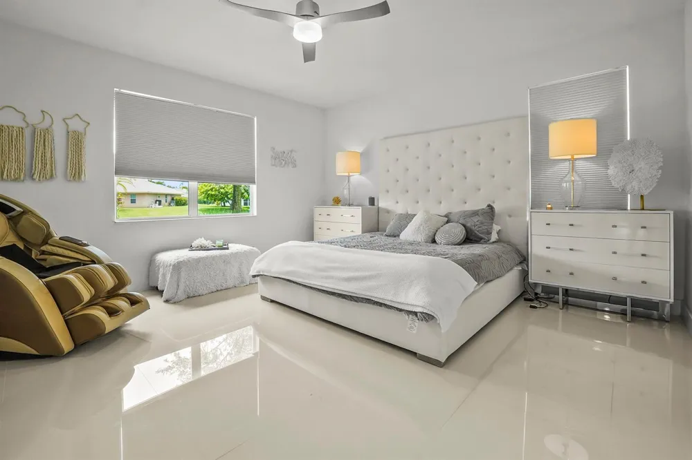 11971 Cypress Key Way Royal Palm Beach, FL 33411