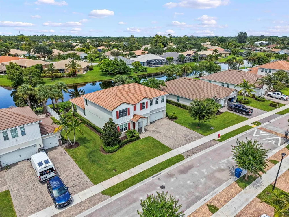 11971 Cypress Key Way Royal Palm Beach, FL 33411