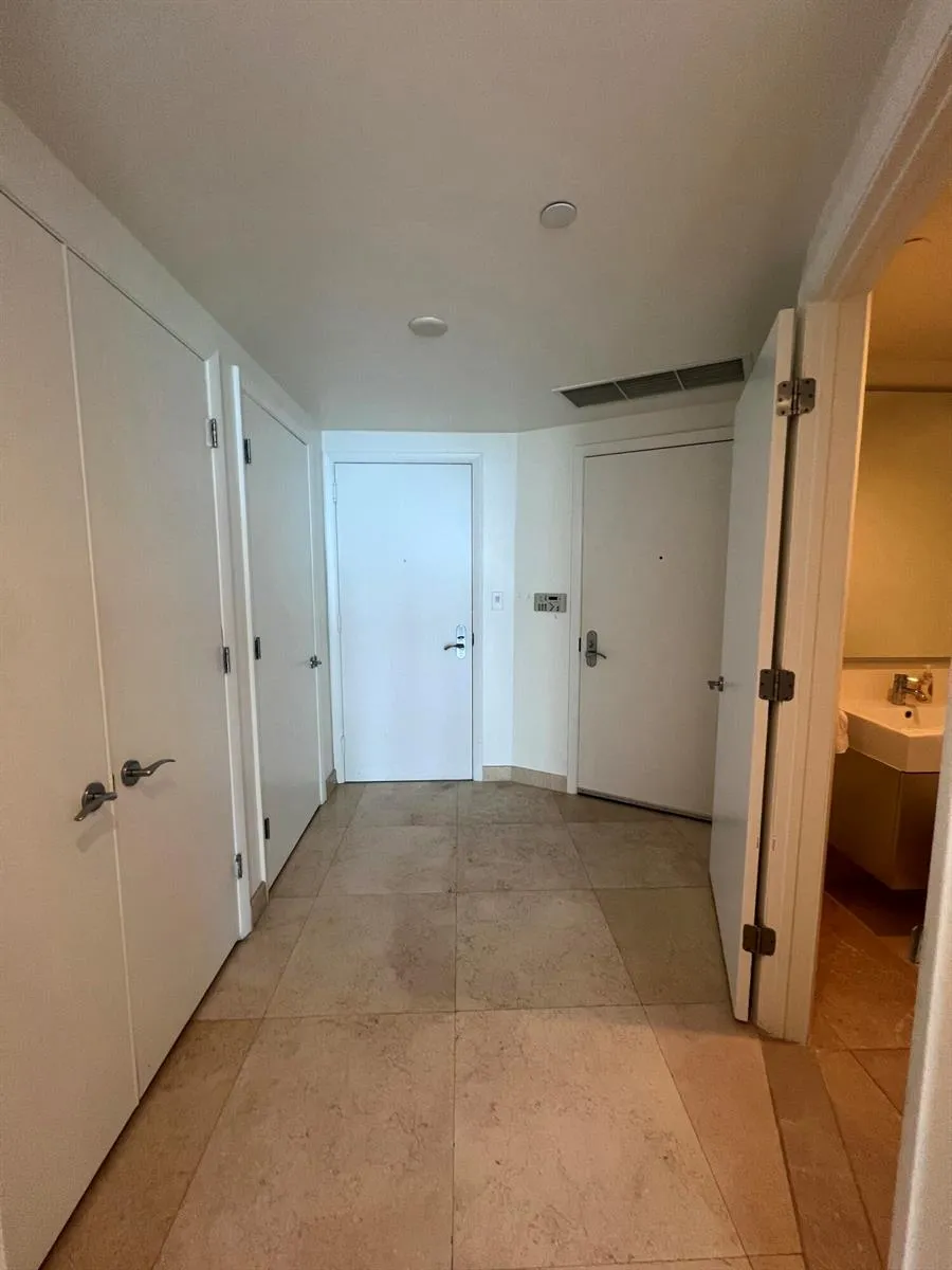 17001 COLLINS AVENUE #1806 Sunny Isles Beach, FL 33160
