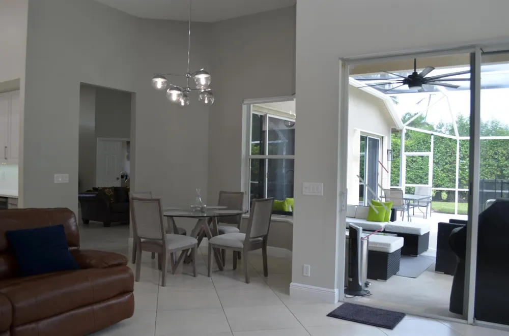 9242 Olmstead Drive Lake Worth, FL 33467