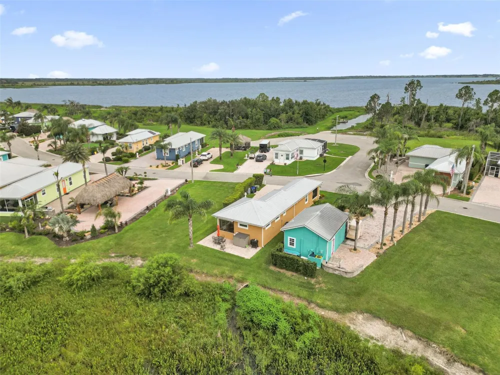 3261 FISH HAWK DRIVE Polk City, FL 33868