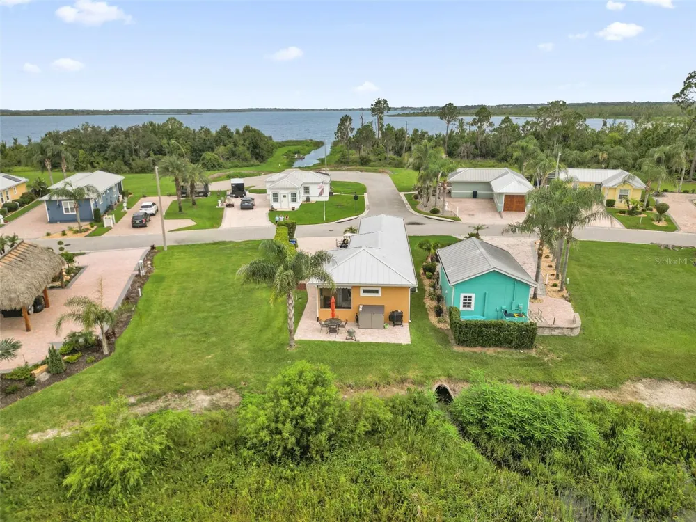 3261 FISH HAWK DRIVE Polk City, FL 33868