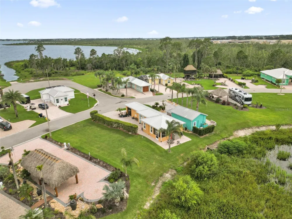 3261 FISH HAWK DRIVE Polk City, FL 33868