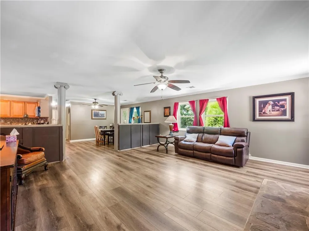 5082 Highway 197 Clarkesville, GA 30523