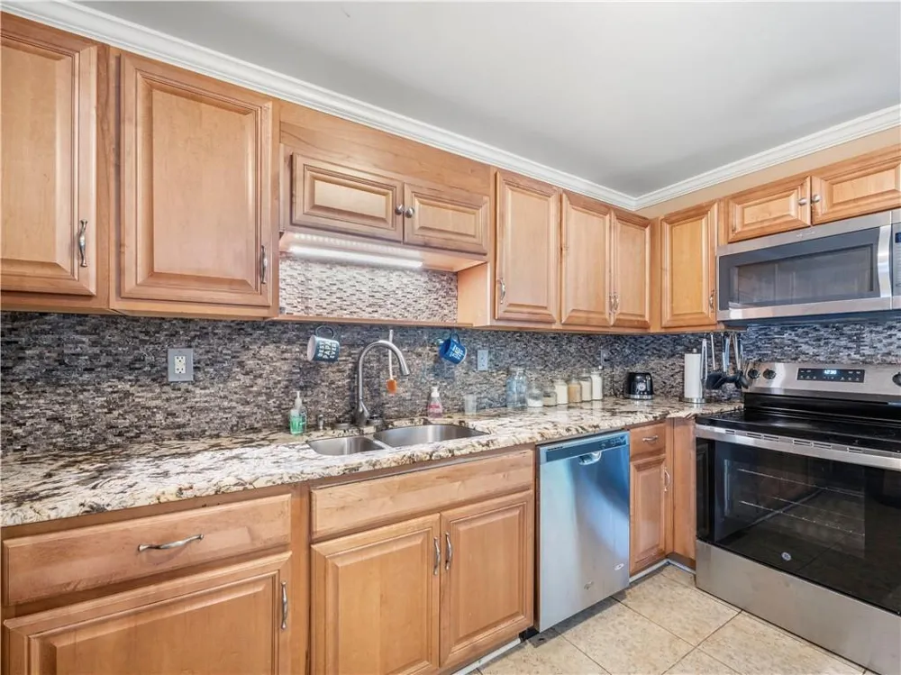 5082 Highway 197 Clarkesville, GA 30523