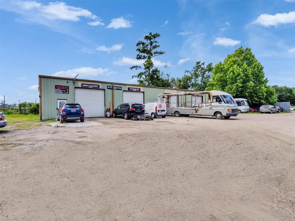 23340 Fm 1314 Porter, TX 77365