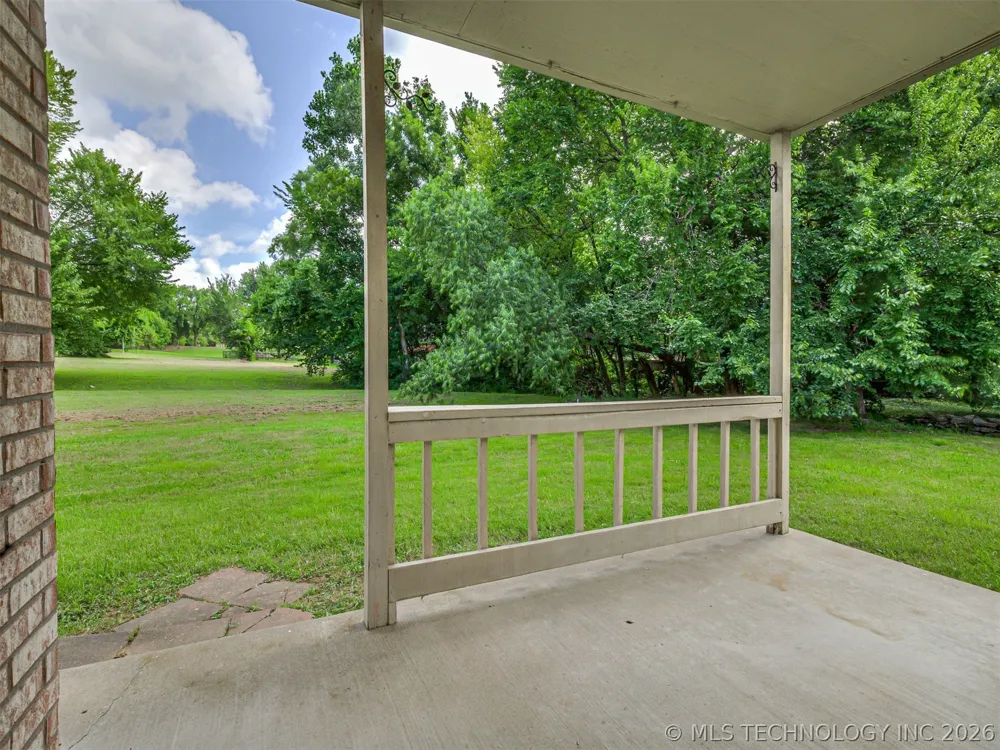 13017 E 93rd Court Owasso, OK 74055