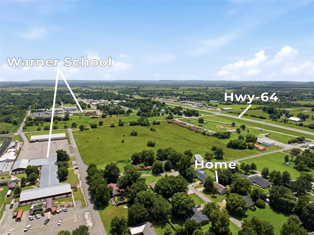 1502 3rd Avenue Warner, OK 74469