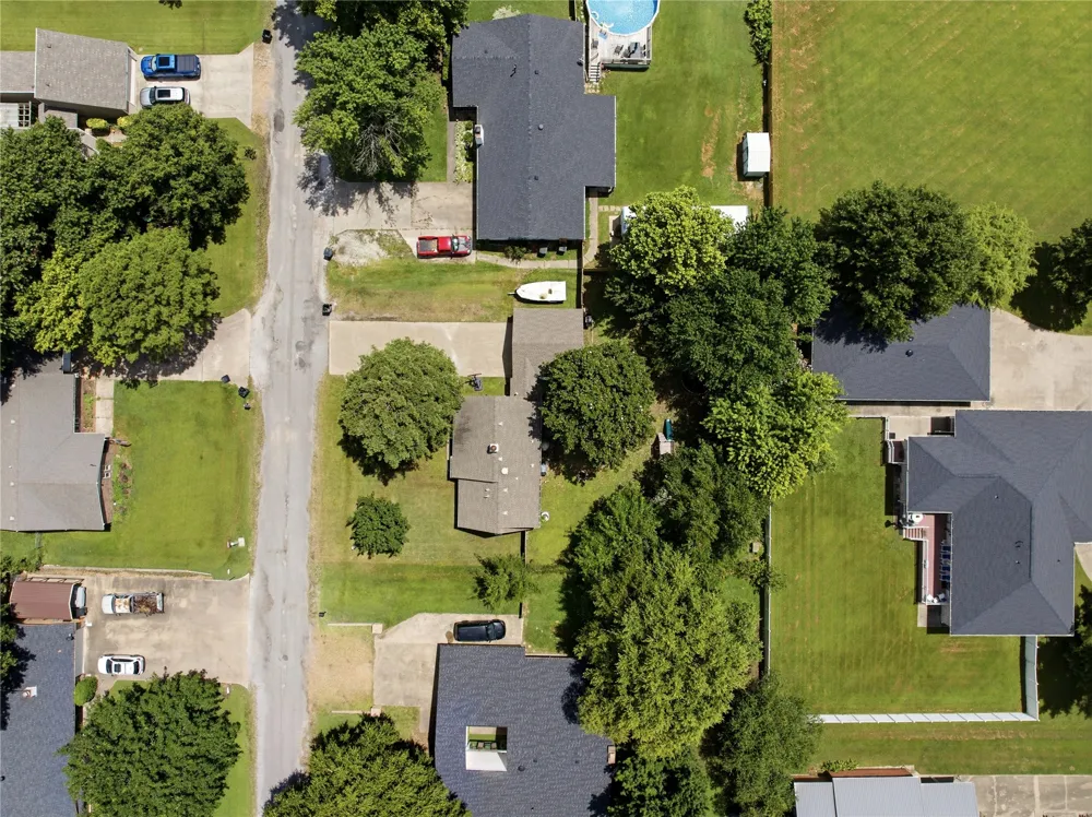 1502 3rd Avenue Warner, OK 74469