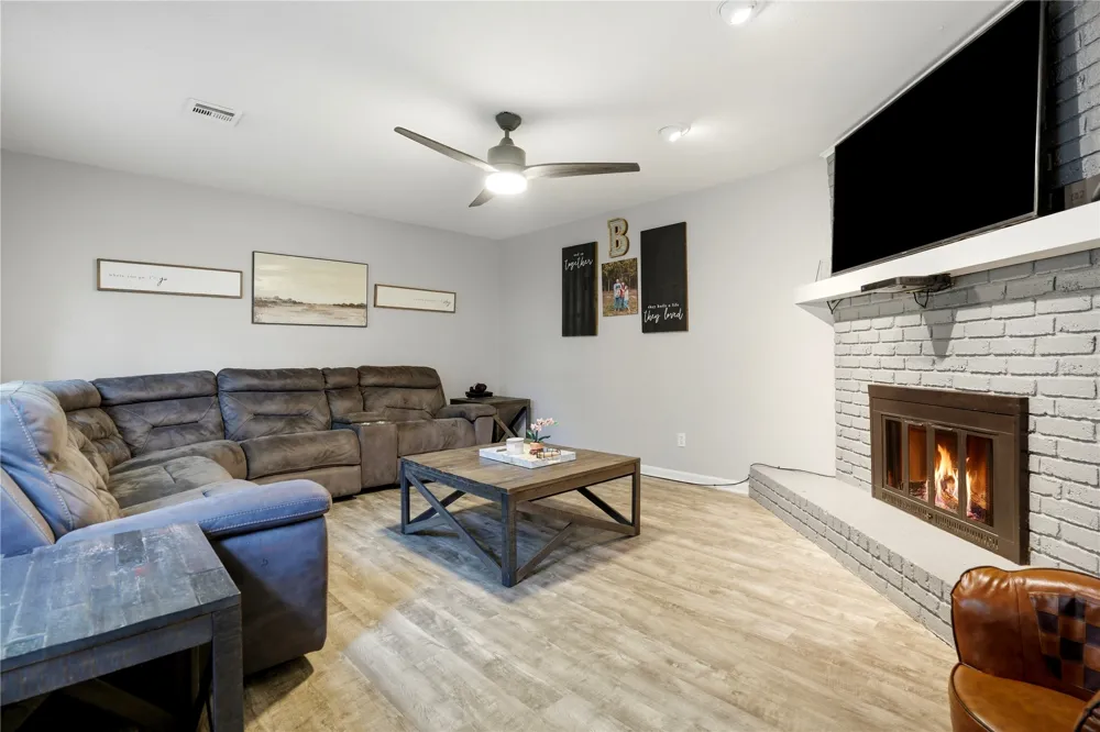 1502 3rd Avenue Warner, OK 74469
