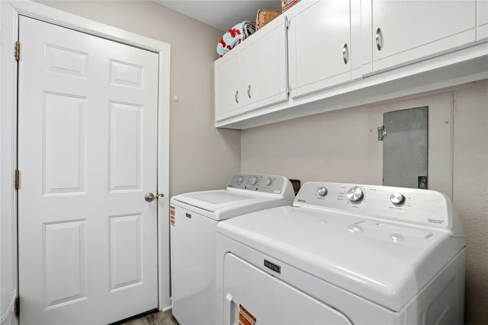 1502 3rd Avenue Warner, OK 74469