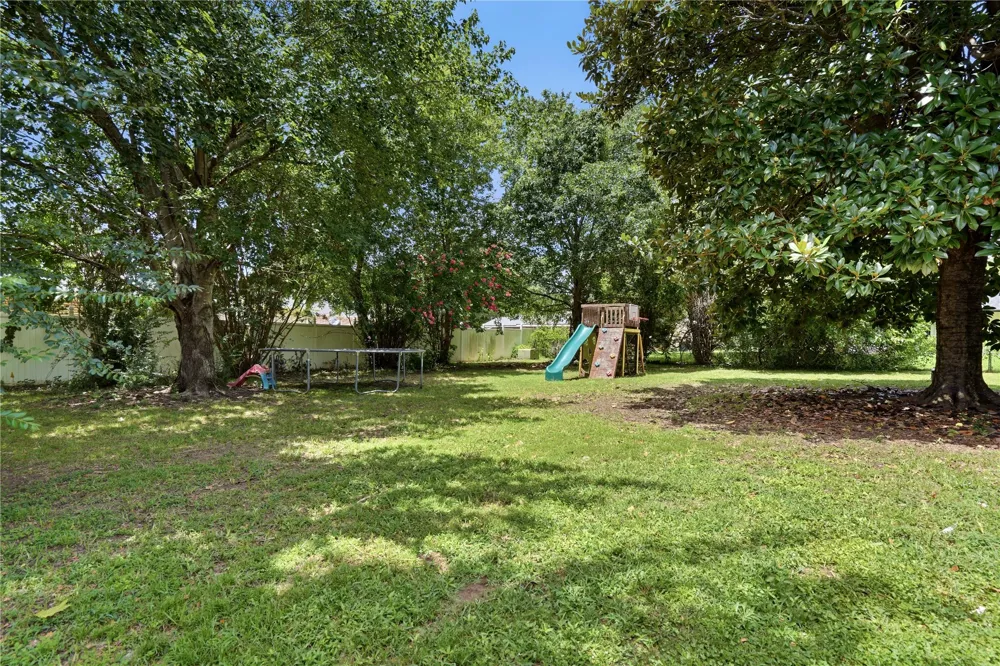 1502 3rd Avenue Warner, OK 74469