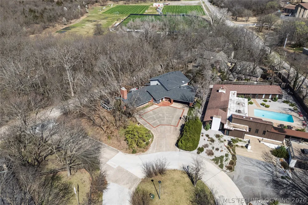 2100 North Star Court Bartlesville, OK 74006