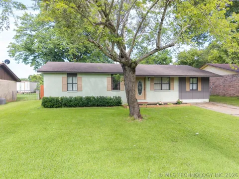 310 Grove