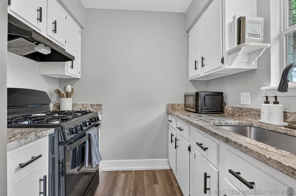 310 Grove Poteau, OK 74953