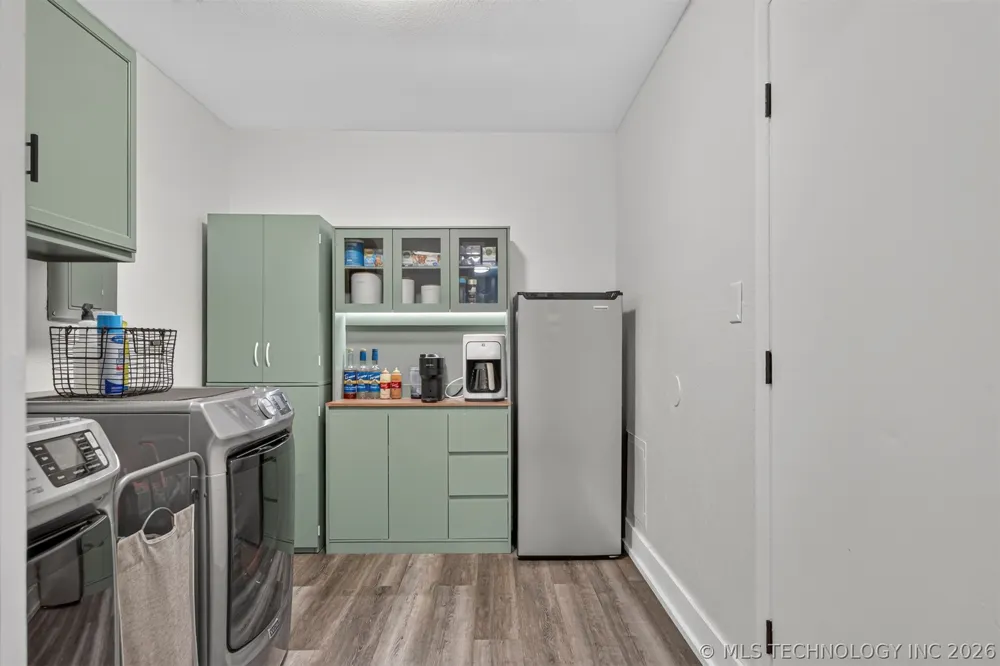 310 Grove Poteau, OK 74953