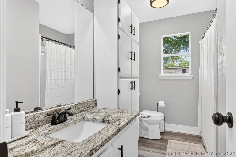 310 Grove Poteau, OK 74953