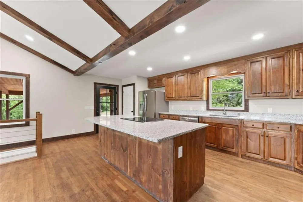 707 S Fern Cove Road S Sautee Nacoochee, GA 30571