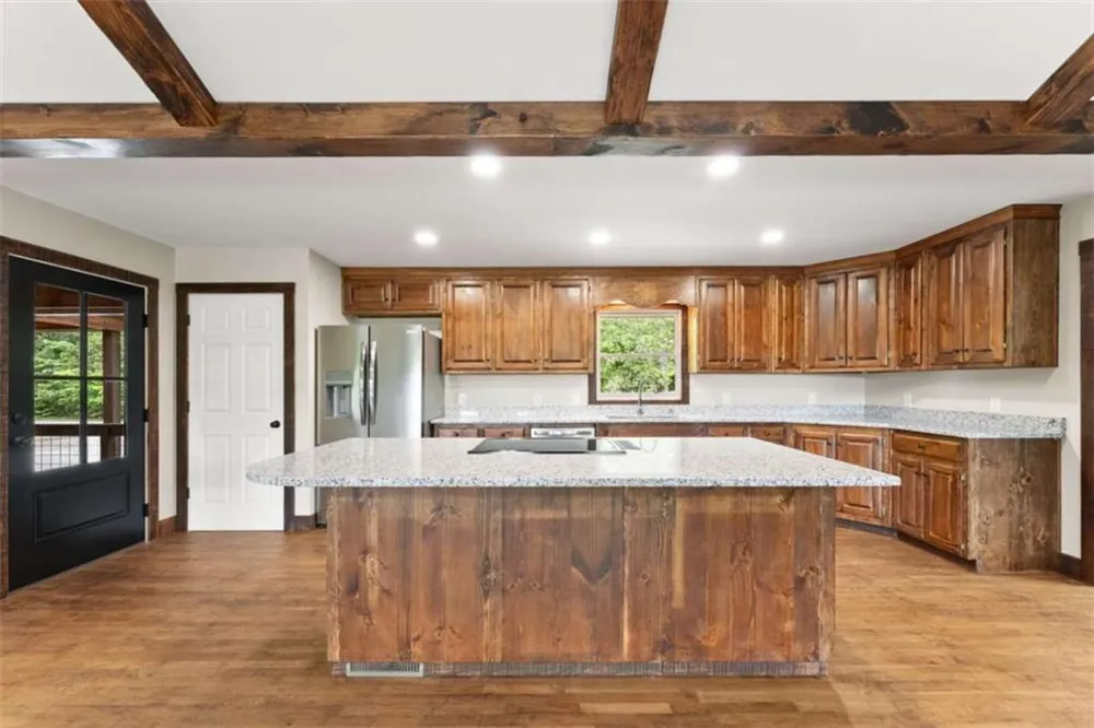 707 S Fern Cove Road S Sautee Nacoochee, GA 30571