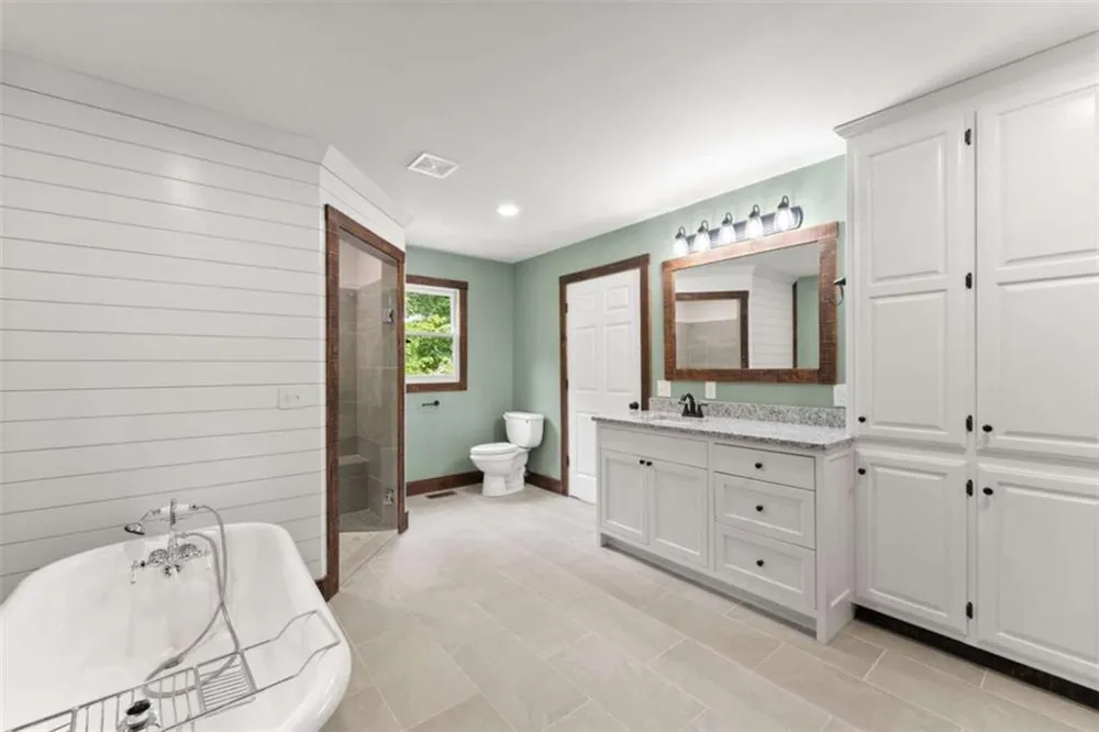 707 S Fern Cove Road S Sautee Nacoochee, GA 30571