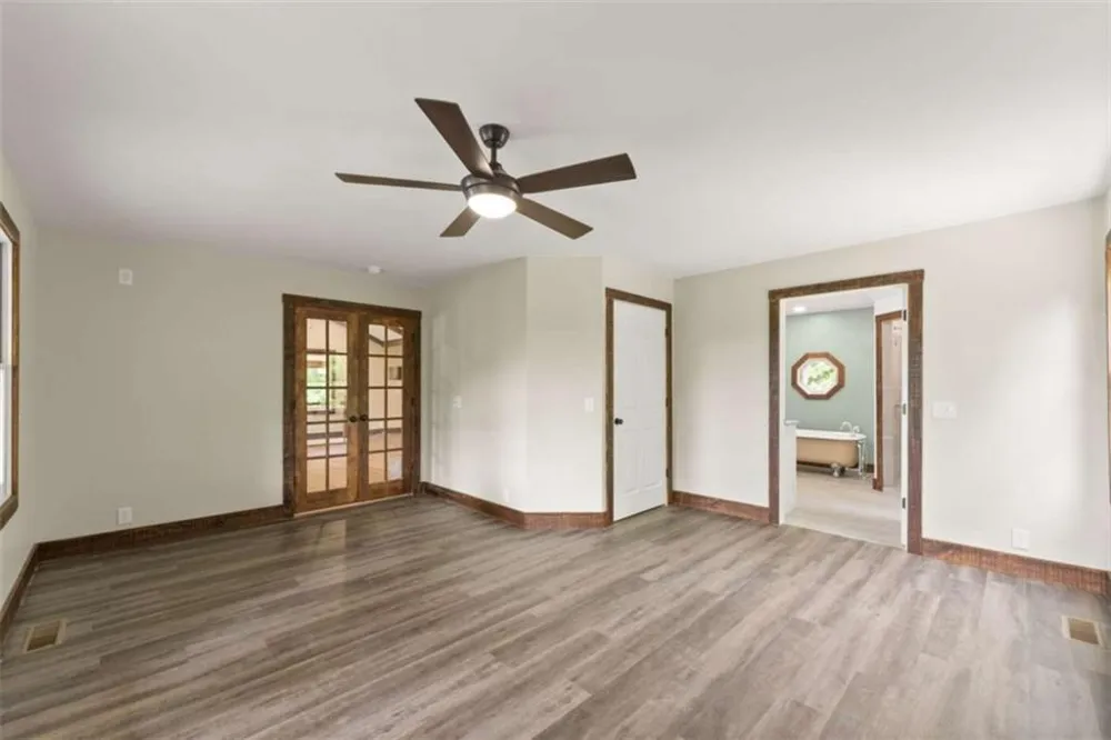 707 S Fern Cove Road S Sautee Nacoochee, GA 30571